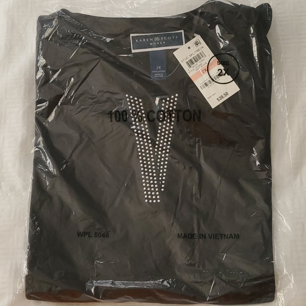 Karen Scott Black Top
